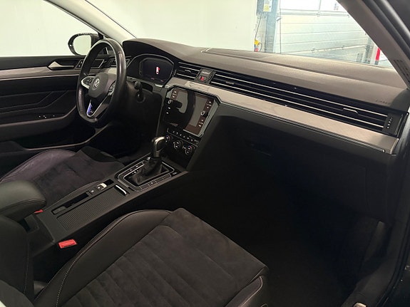 Volkswagen Passat 6 of 18