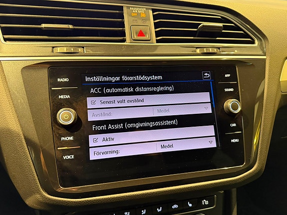Volkswagen Tiguan 15 of 30