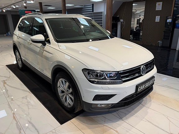 Volkswagen Tiguan 8 of 30