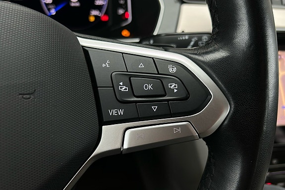 Volkswagen Passat 26 of 26