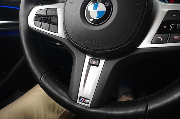 BMW 530e 14 of 14