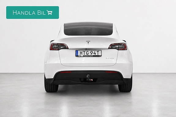 Tesla Model Y 6 of 24