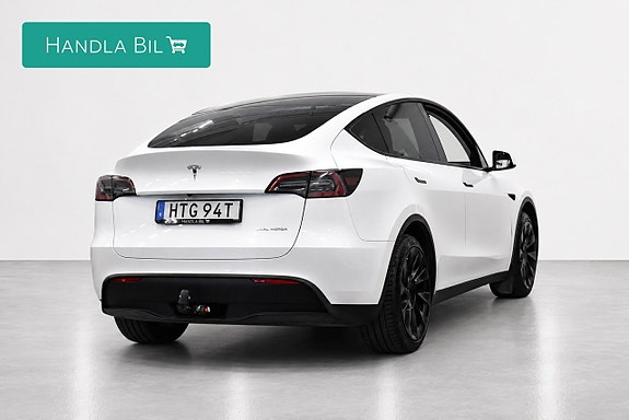 Tesla Model Y 5 of 24