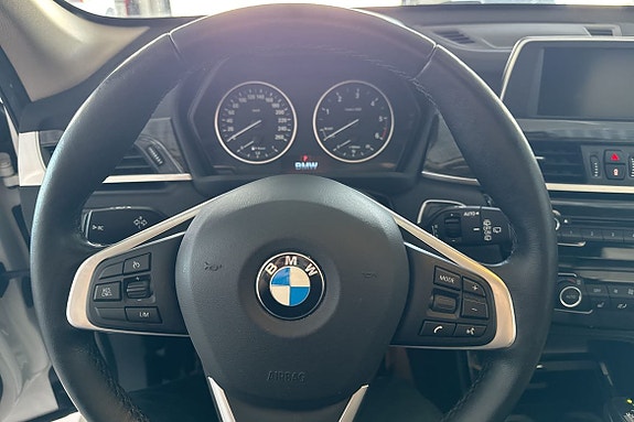 BMW X1 12 of 18