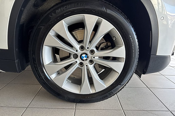 BMW X1 15 of 18