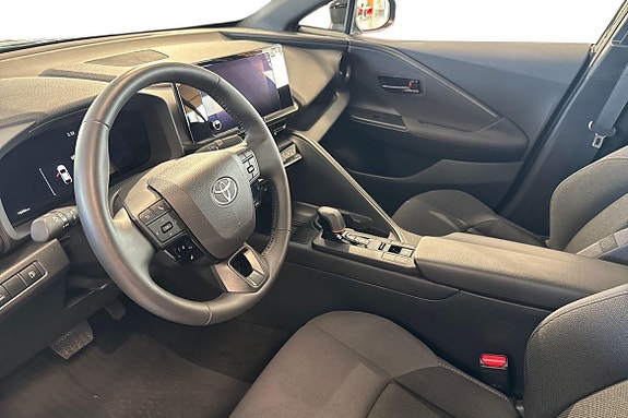 Toyota C-HR 14 of 21