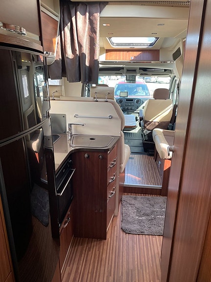 Adria MATRIX SUPREME M 687 SL Mässpris! Långbädd,Alde,Ugn,Taksäng 8 of 22