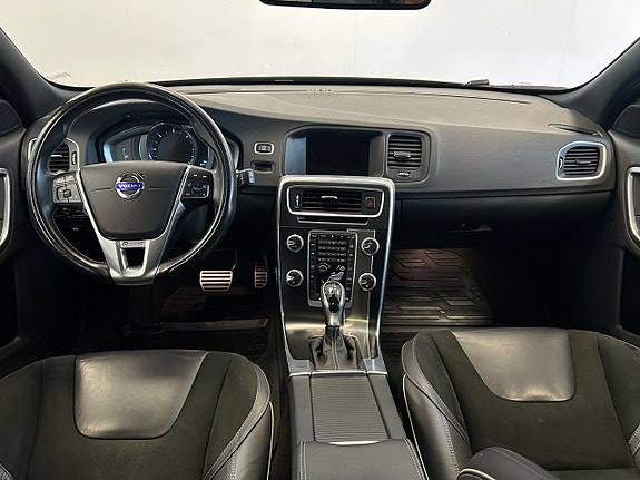 Volvo V60 9 of 20