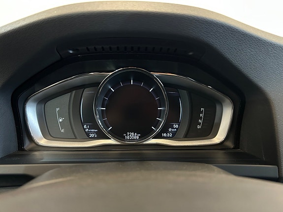 Volvo V60 10 of 20