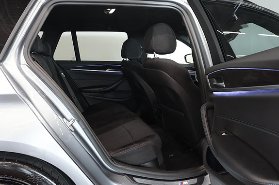 BMW 520 14 of 19