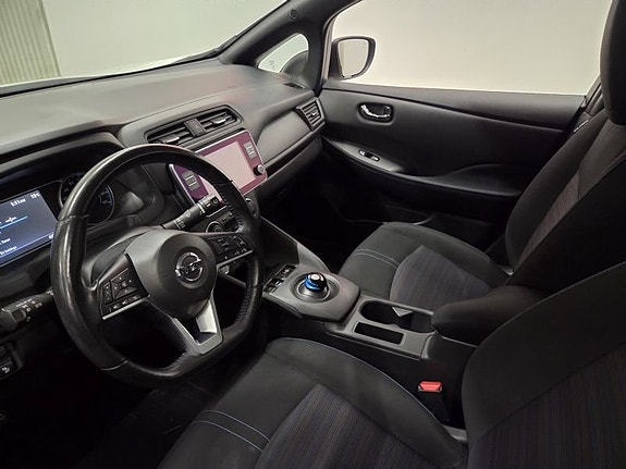 Nissan Leaf 10 of 10