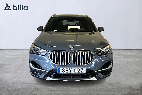 BMW X1 2 of 21