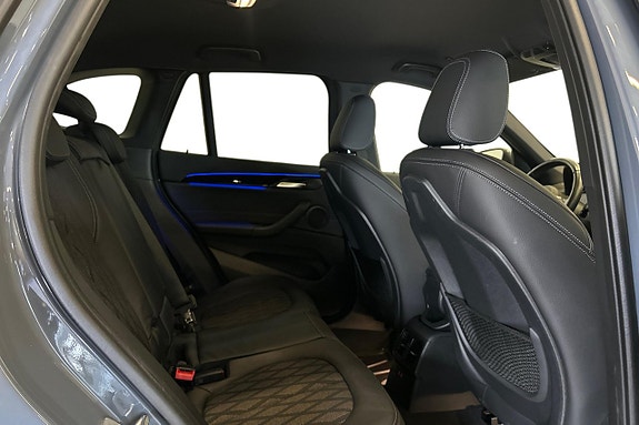 BMW X1 18 of 21
