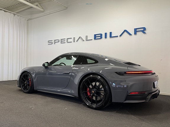 Porsche 911 3 of 22