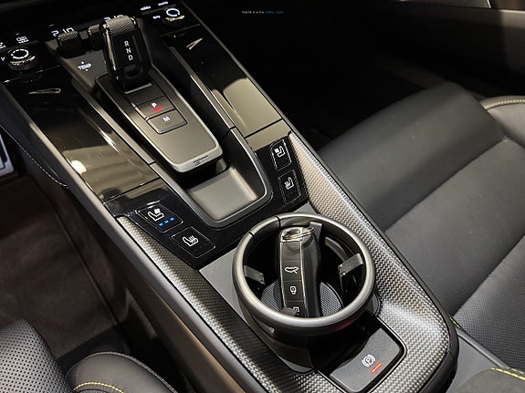 Porsche 911 9 of 22