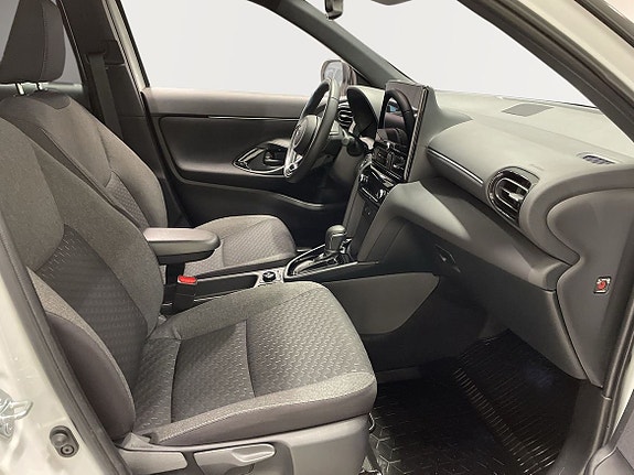 Toyota Yaris Cross 9 of 10