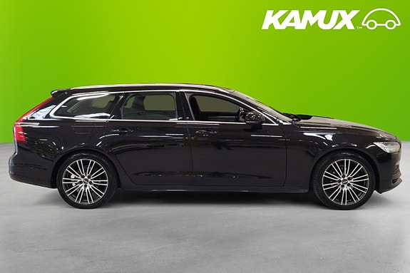 Volvo V90 2 of 20