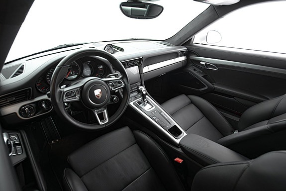 Porsche 991 12 of 30