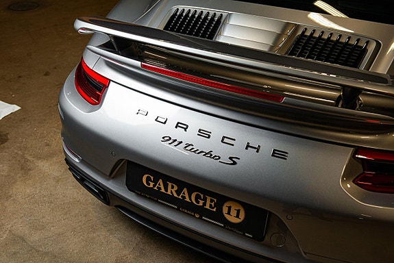 Porsche 991 29 of 30