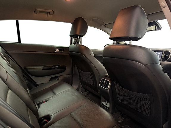 Kia Sportage 12 of 22