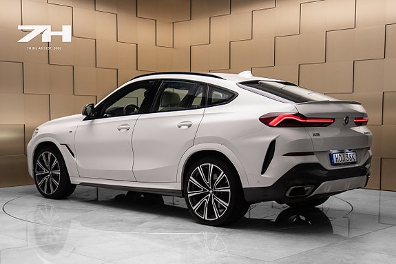 BMW X6 3 of 26
