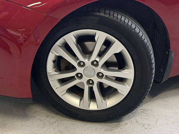 Kia Ceed 18 of 22