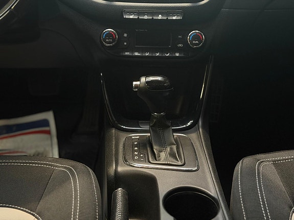 Kia Ceed 12 of 22