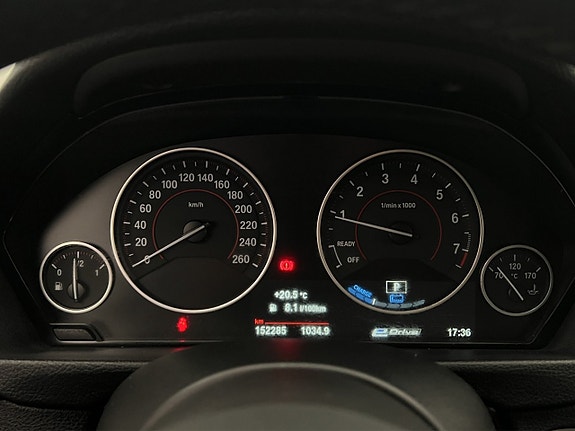 BMW 330e 27 of 30