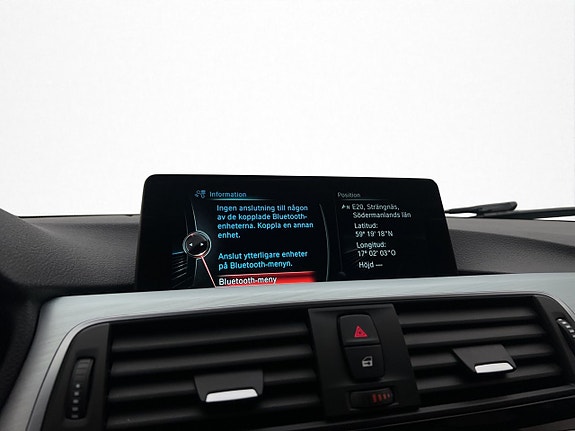 BMW 330e 18 of 30