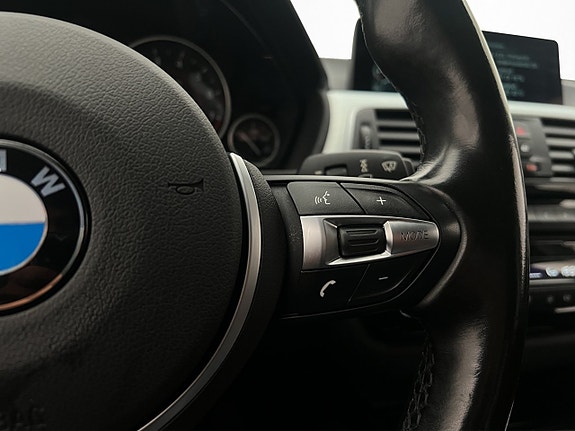 BMW 330e 22 of 30