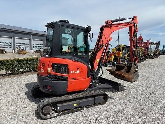 Kubota U 36-4 5 of 5