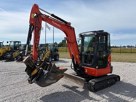 Kubota U 36-4 3 of 5