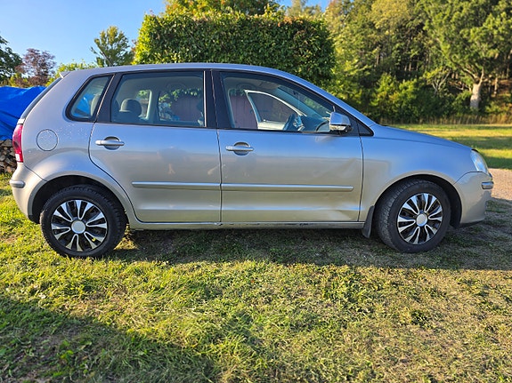 Volkswagen Polo 5 of 6
