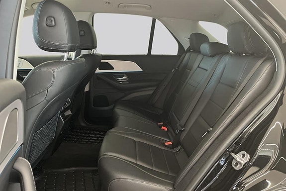 Mercedes-Benz GLE350 de 9 of 17