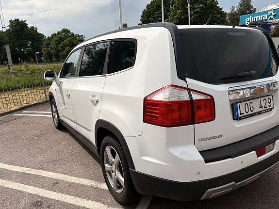 Chevrolet Orlando 2 of 9