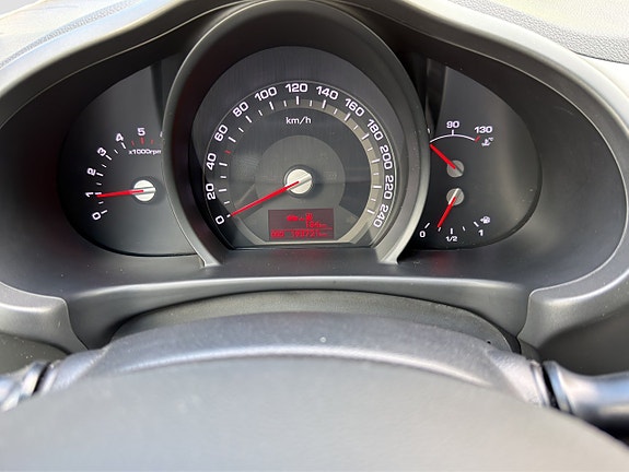 Kia Sportage 15 of 15