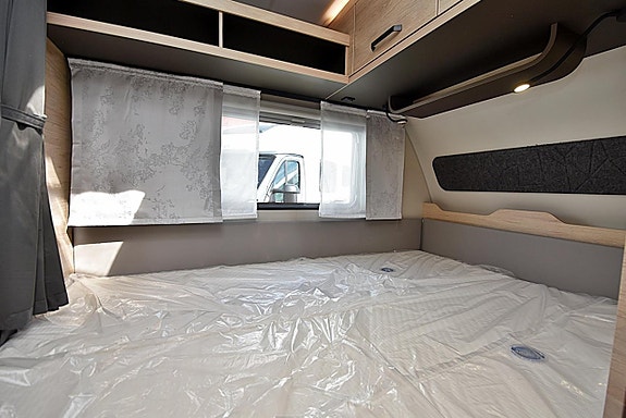 Weinsberg 500 FDK CaraOne, Barnkammare 12 of 24