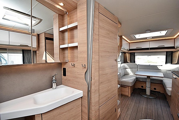 Knaus 500 FU Südwind Black Selection, Dubbelbädd 16 of 26