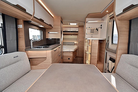 Knaus 500 FU Südwind Black Selection, Dubbelbädd 8 of 26