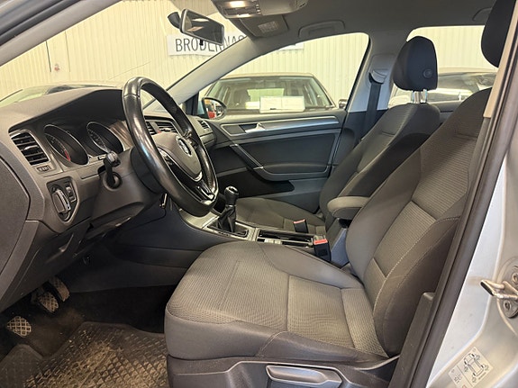 Volkswagen Golf I 5 of 9