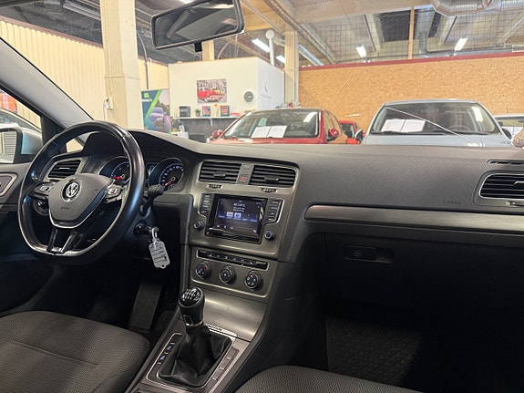 Volkswagen Golf I 7 of 9