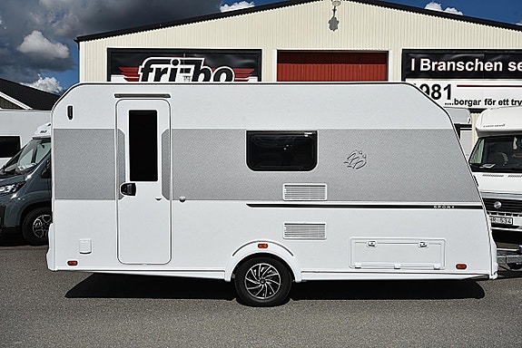 Knaus 420 QD Sport, Dubbelbädd 21 of 26