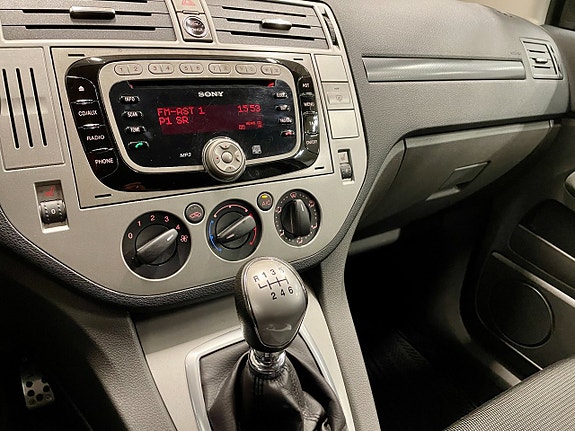 Ford Kuga 8 of 14