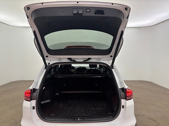 Kia Ceed 10 of 23