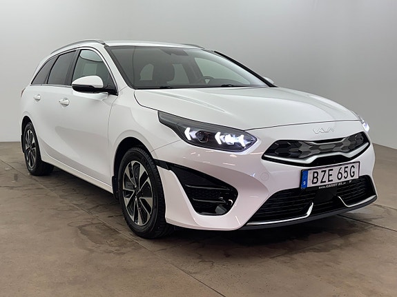 Kia Ceed 8 of 23