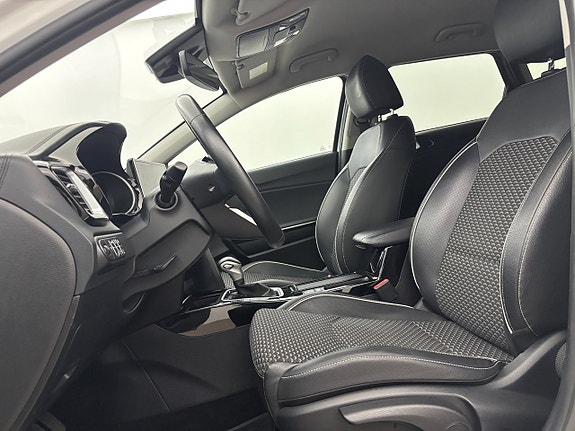 Kia Ceed 13 of 23