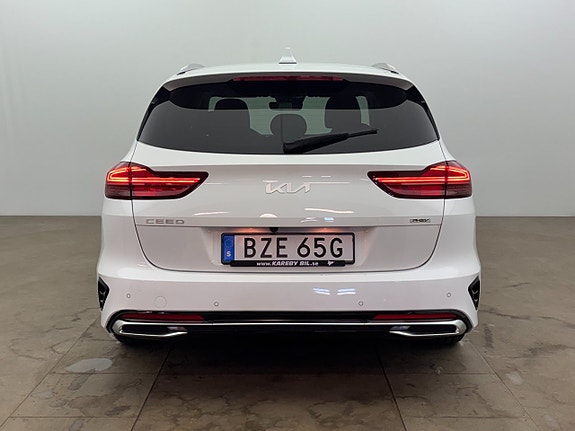 Kia Ceed 5 of 23