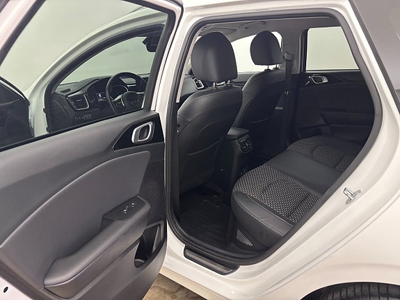 Kia Ceed 15 of 23