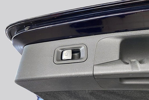 Mercedes-Benz E300 de 17 of 20