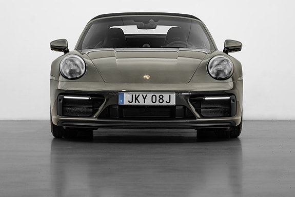 Porsche 911 6 of 30